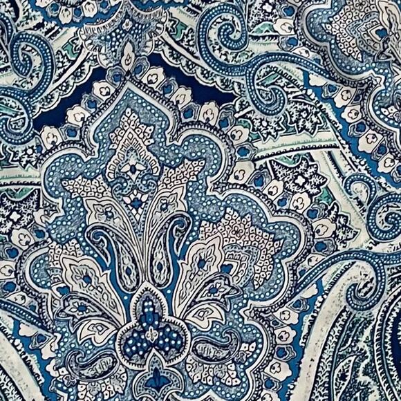 Chico's Cotton Non-Iron Blue Paisley V-Neck Button Down 3/4 Sleeve Shirt, XL - Picture 6 of 12